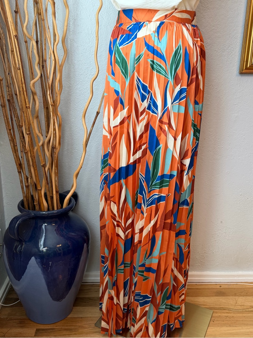 NWT~ Aratta Silent Journey Pleated Maxi Skirt Size S-Vibrant Abstract Leaf Print